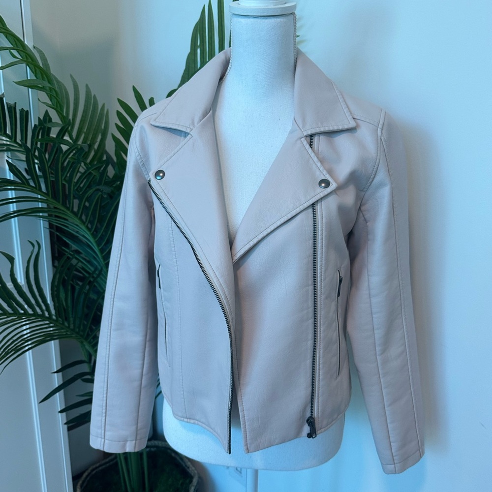 Women's Cream Faux Jacket